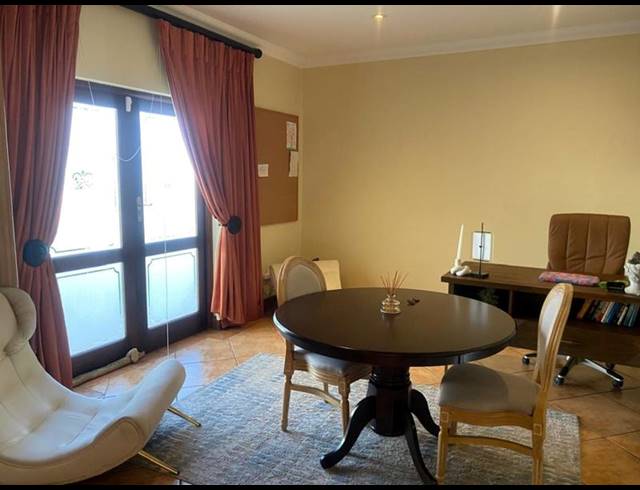 4 BEDROOM PROPERTY TO RENT IN DAINFERN GOLF ESTATE
